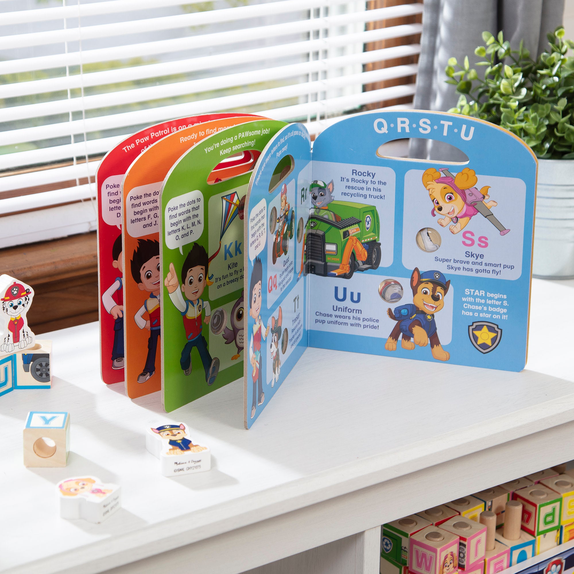 PAW Patrol Poke-A-Dot: Alphabet Adventure - Image 5