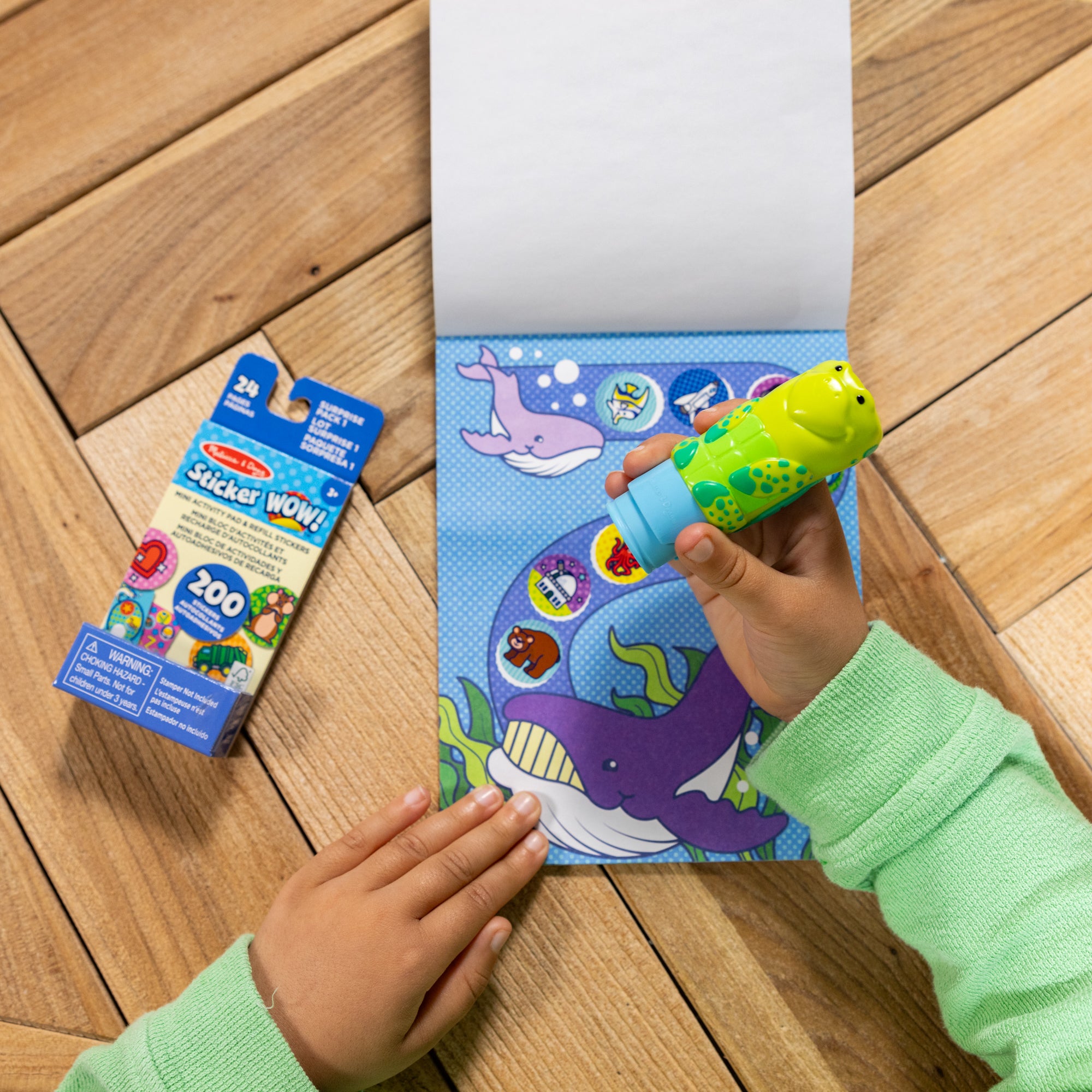 Sticker WOW!™ Sea Turtle Bundle: Activity Pad & Sticker Stamper + Mini Activity Pad and 200 Refill Stickers - Image 10