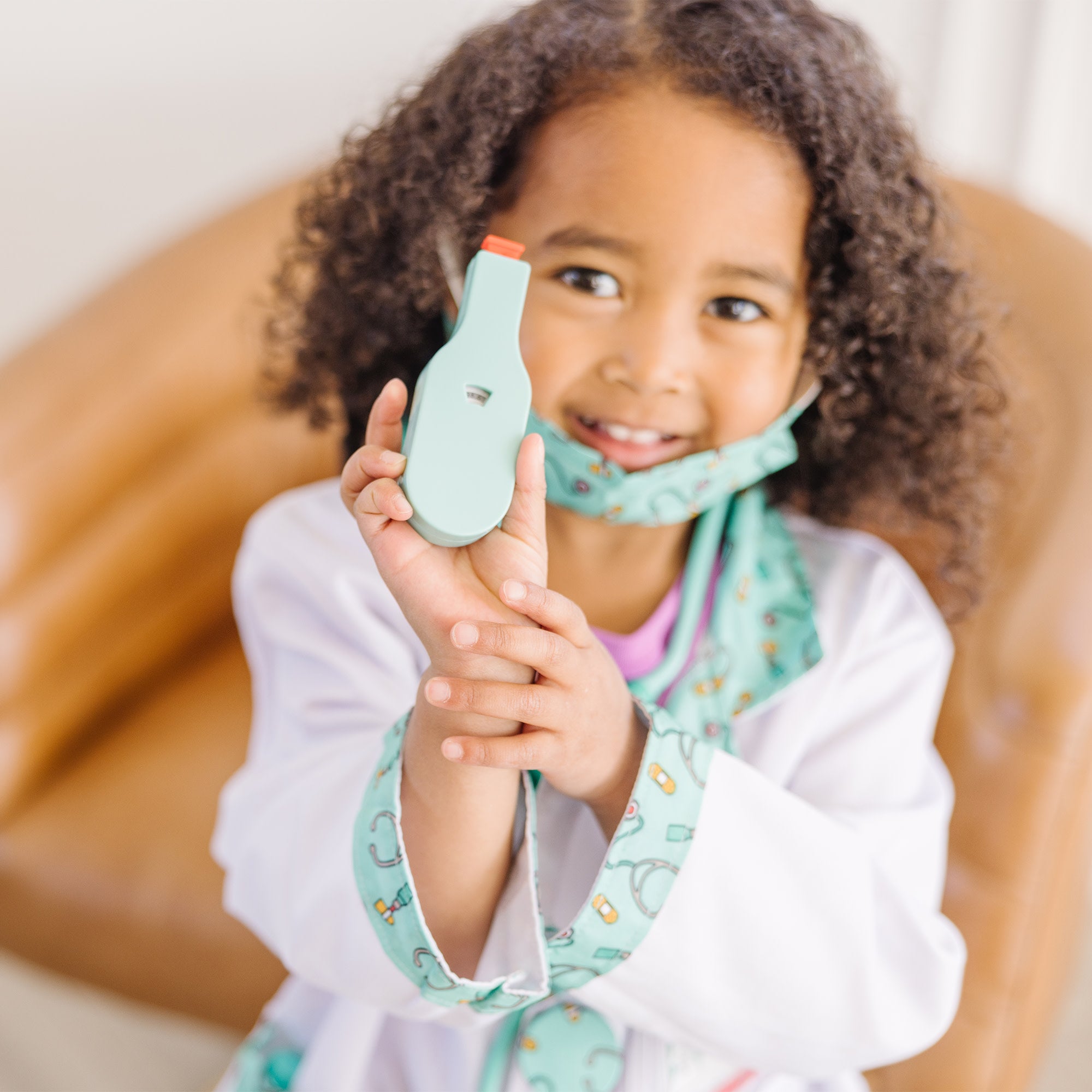 Doctor Costume Role Play Set - Image 7
