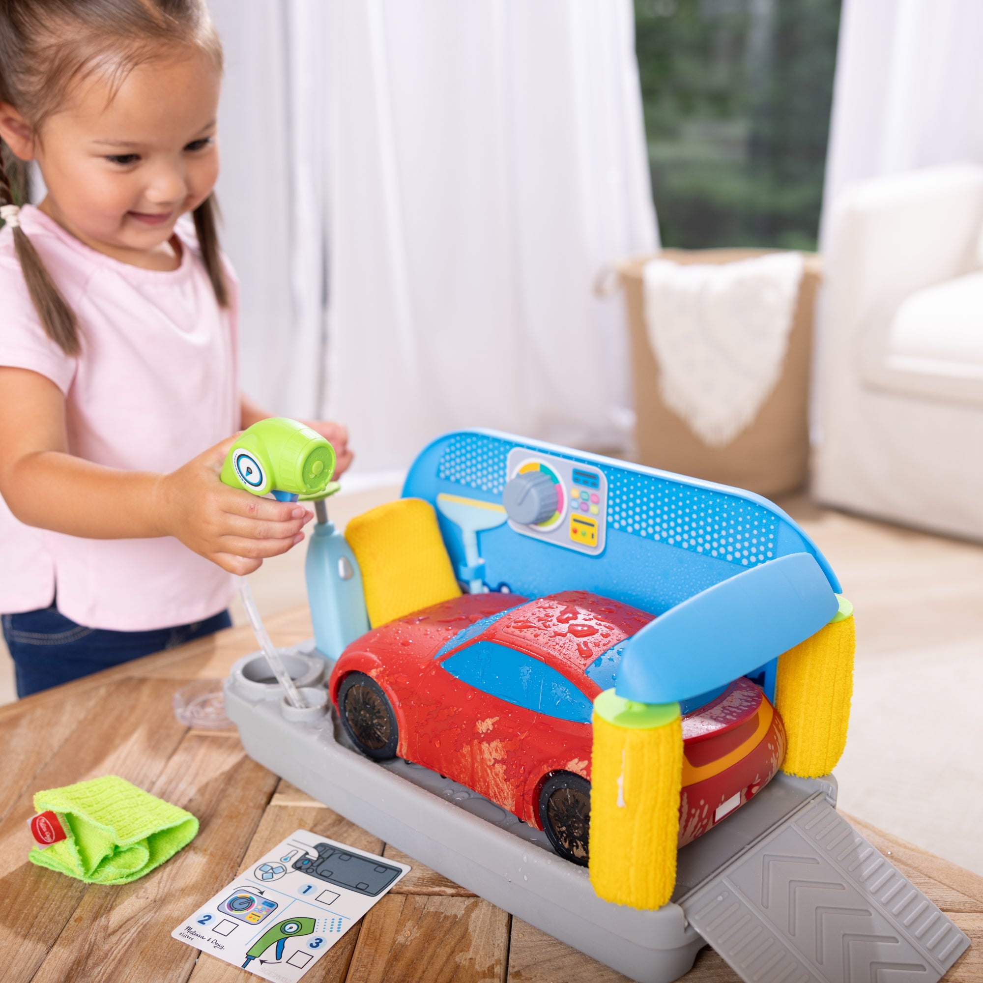 Spray & Shine Car Wash Play Set - Image 7