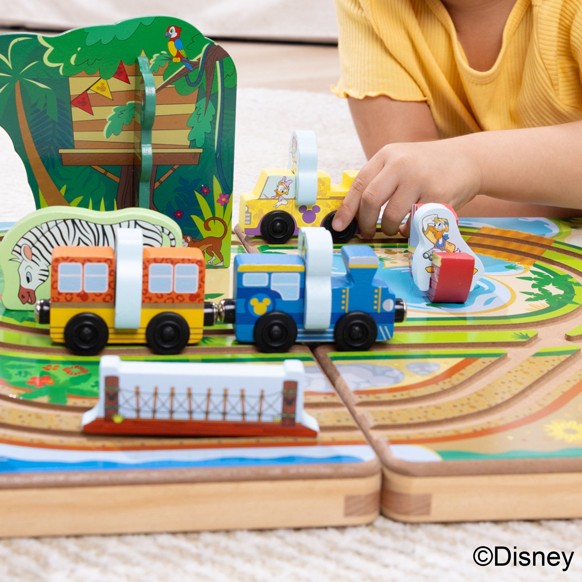 Disney Take-Along Safari Wooden Play Set - Image 6